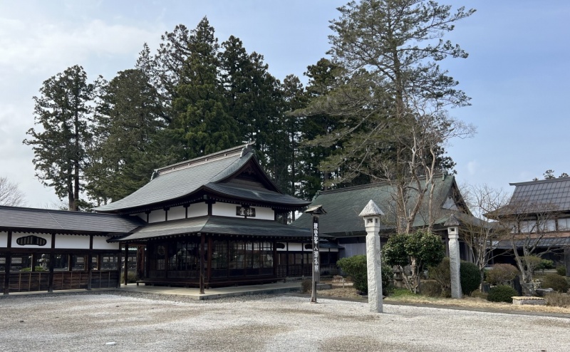 ファイル:浄興寺・御廟拝殿2.JPEG