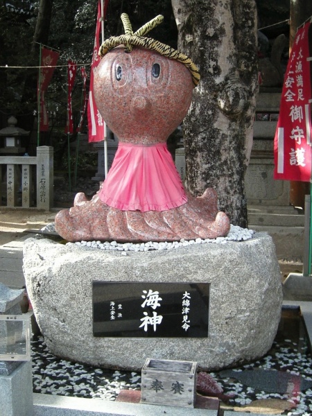 ファイル:由加神社・境内-19.jpg