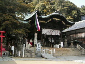 由加神社・本社-01.jpg