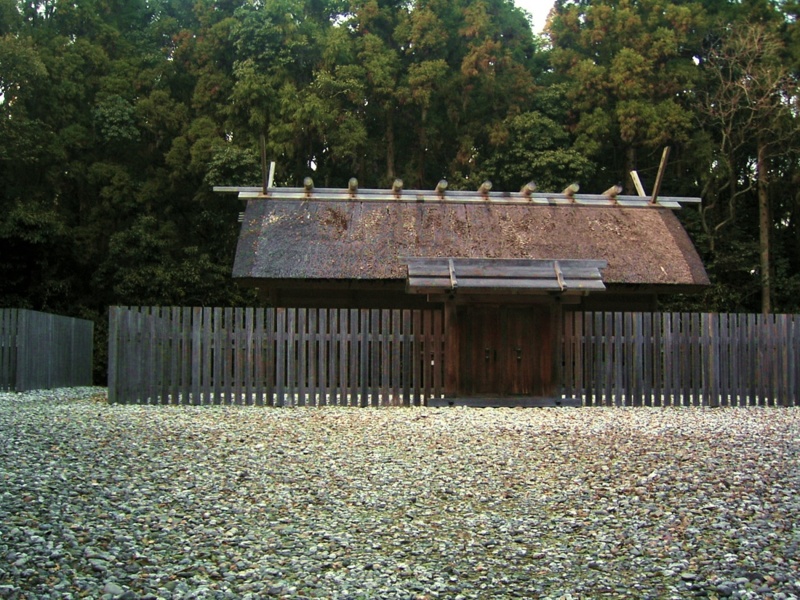 ファイル:神服織機殿神社・八尋殿 (2).jpg