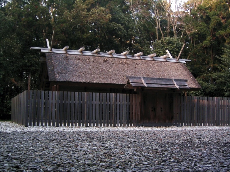 ファイル:神麻続機殿神社・八尋殿 (2).jpg