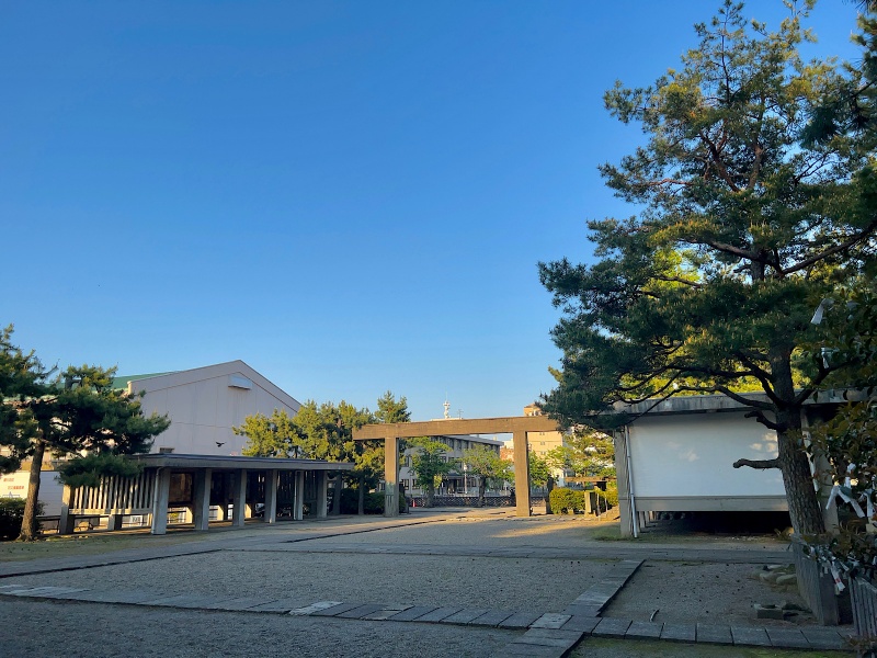 ファイル:福井神社・鳥居.jpg