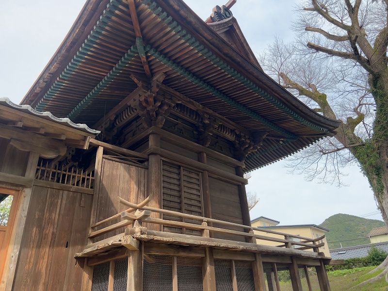 ファイル:築山神社・本殿 (1).jpg