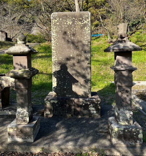 ファイル:精矛神社・E石碑・藤崎秀記念碑001.jpg