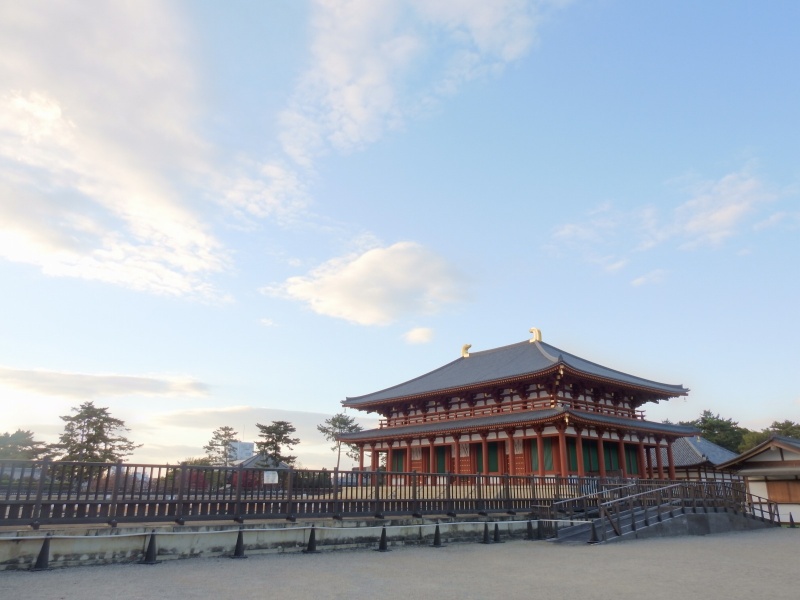 ファイル:興福寺中金堂 (2).jpg