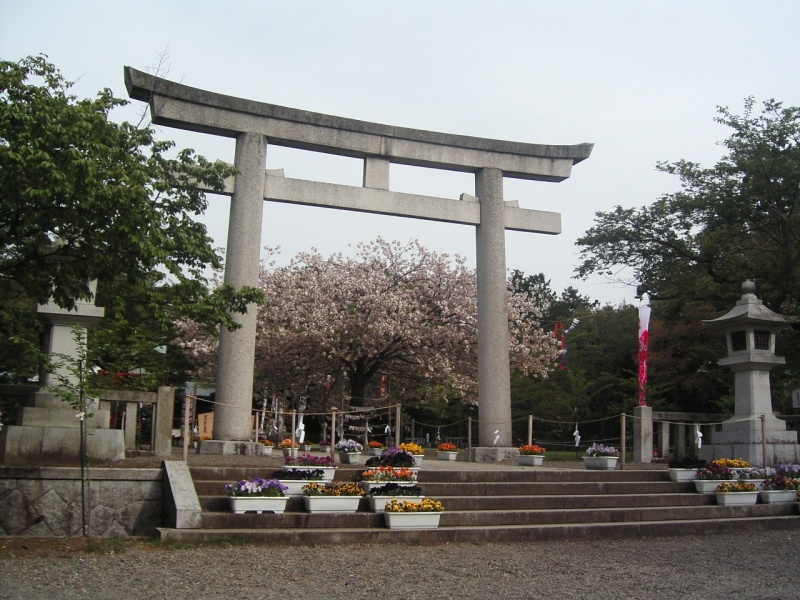 ファイル:茨城県護国神社 (4).jpg