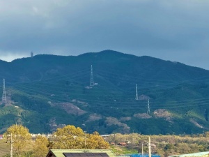 葛城山・遠景・河南町神山から-05.jpg