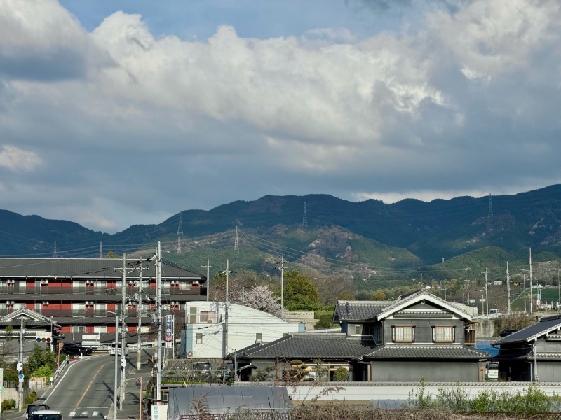 ファイル:葛城山・遠景・河南町神山から-06.jpg