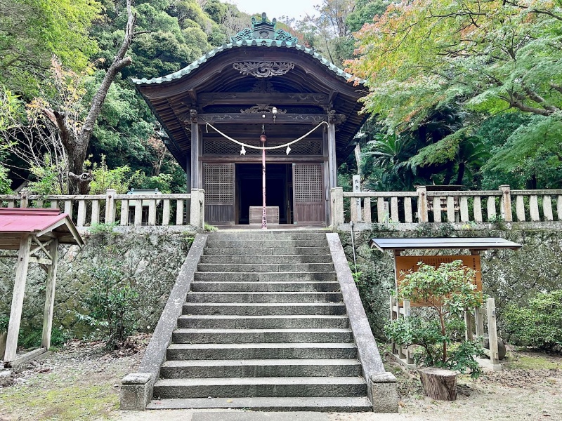 ファイル:衣奈八幡神社005.jpg
