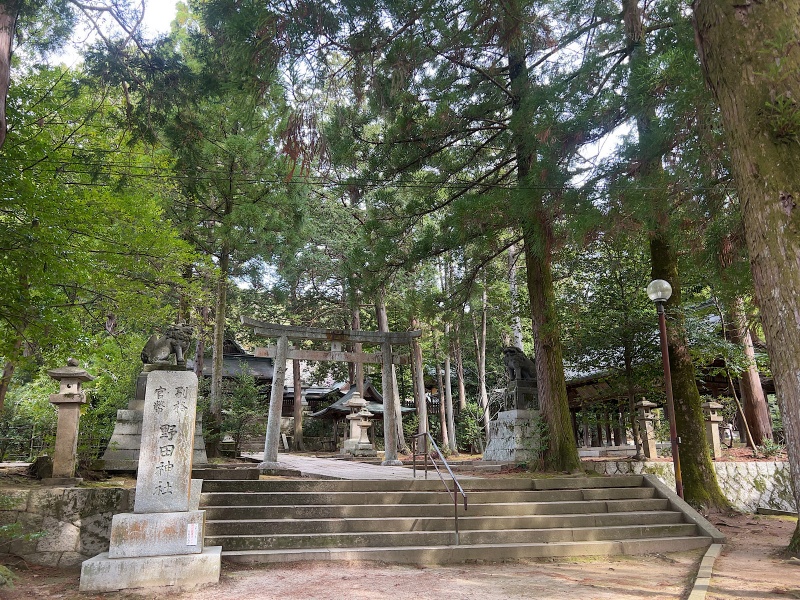 ファイル:豊栄野田神社・野田神社・参道 (4).jpg