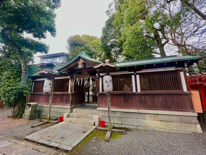 ファイル:賀茂波爾神社・社殿 (1).jpg