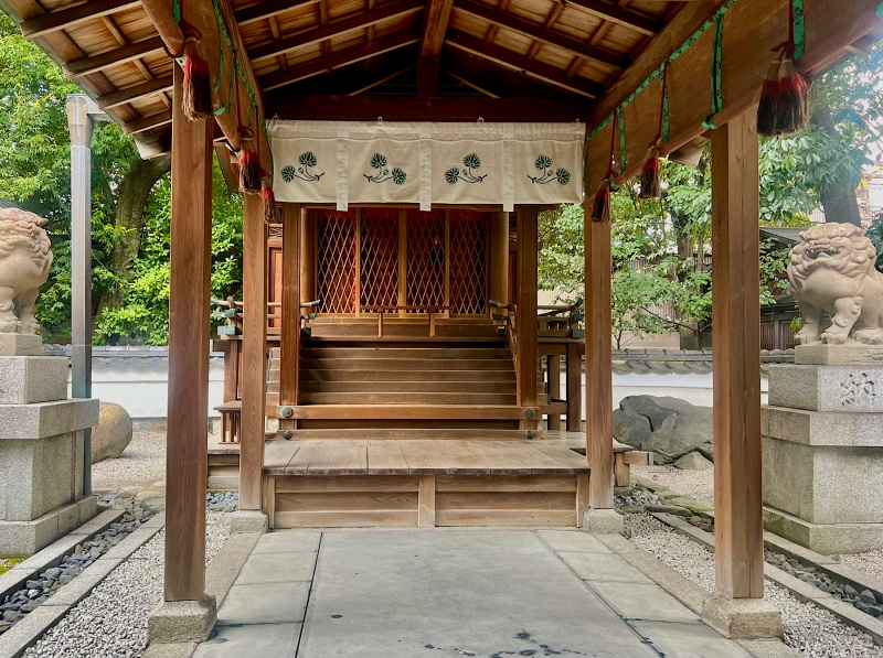 ファイル:賀茂波爾神社・社殿 (4).jpg