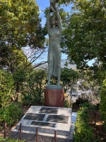 長崎平和祈念像3・記念碑020.jpg