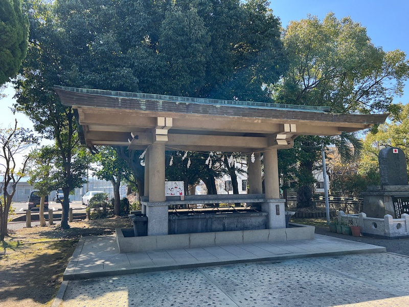 ファイル:長崎県護国神社1・社殿004.jpg