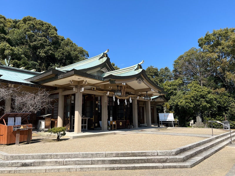 ファイル:長崎県護国神社1・社殿012.jpg