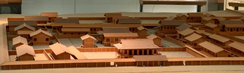 ファイル:飛鳥宮模型・橿原考古学研究所博物館-12.jpeg