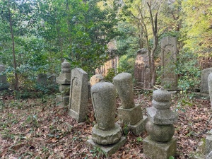 飯道山・僧侶墓地-12.jpg
