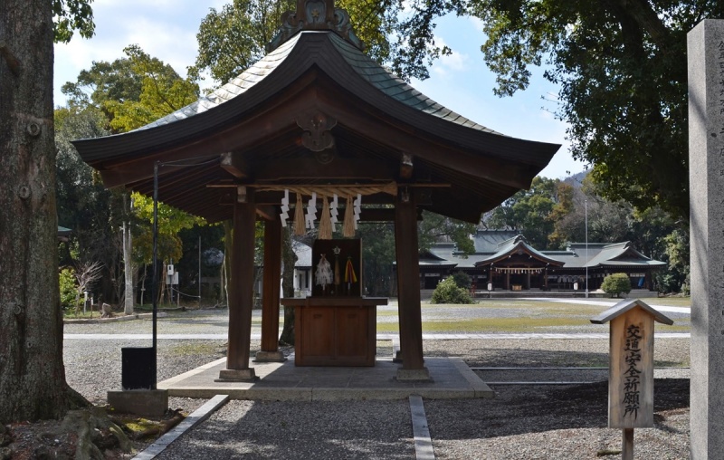 ファイル:香川県護国神社 (13).jpg