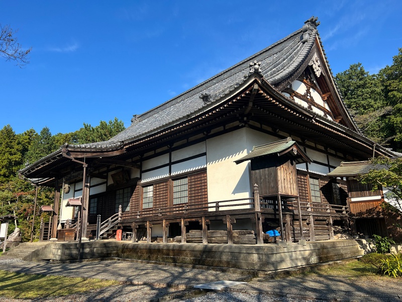 ファイル:鶏足寺・本堂 (1).JPG