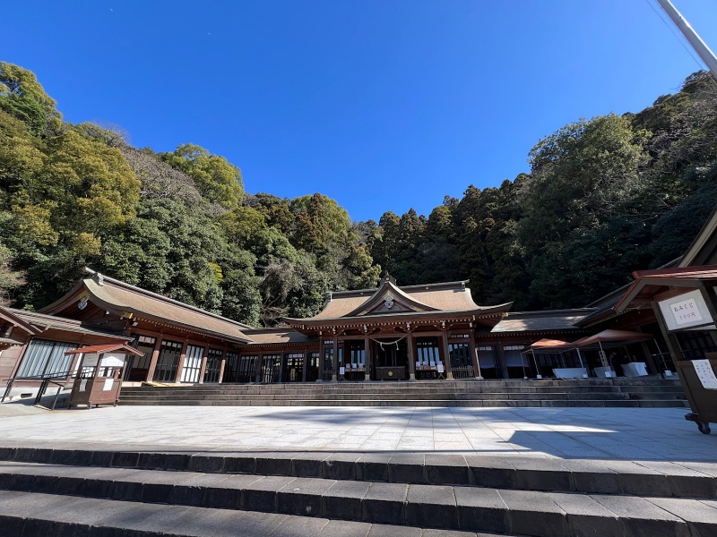 ファイル:鹿児島県護国神社・社殿-15.jpg