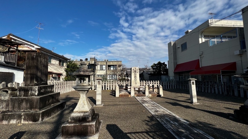 ファイル:鹿児島藩相国寺墓地 (3).jpg