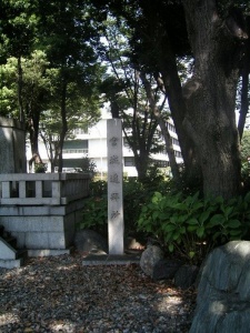 Aichiken-gokoku-jinja (4).jpg
