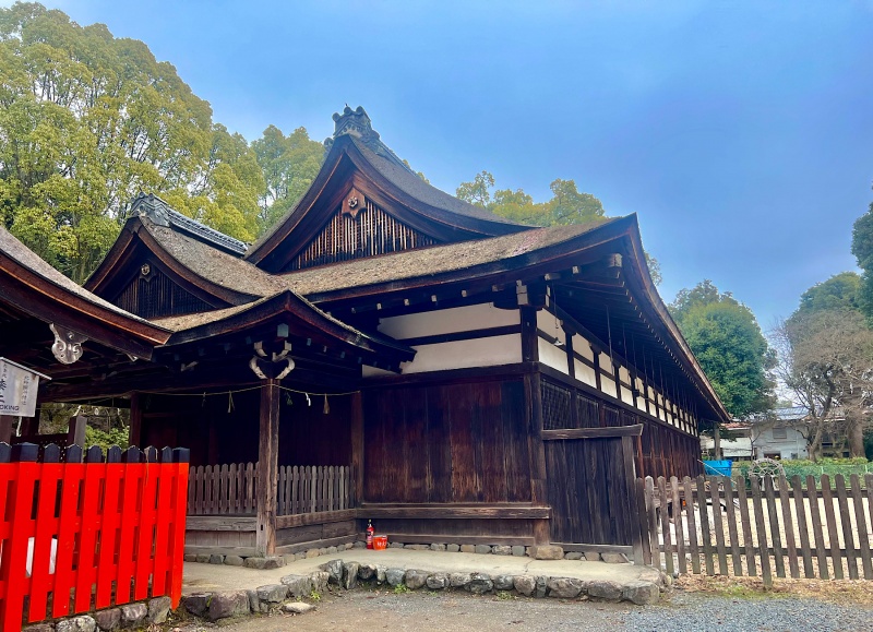 ファイル:F奈良神社・庁舎・側面.jpg