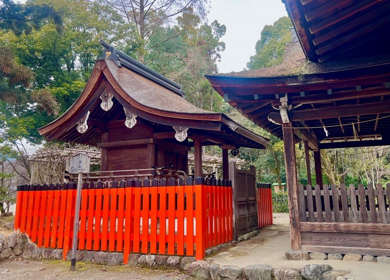 ファイル:F奈良神社・本殿02.jpg