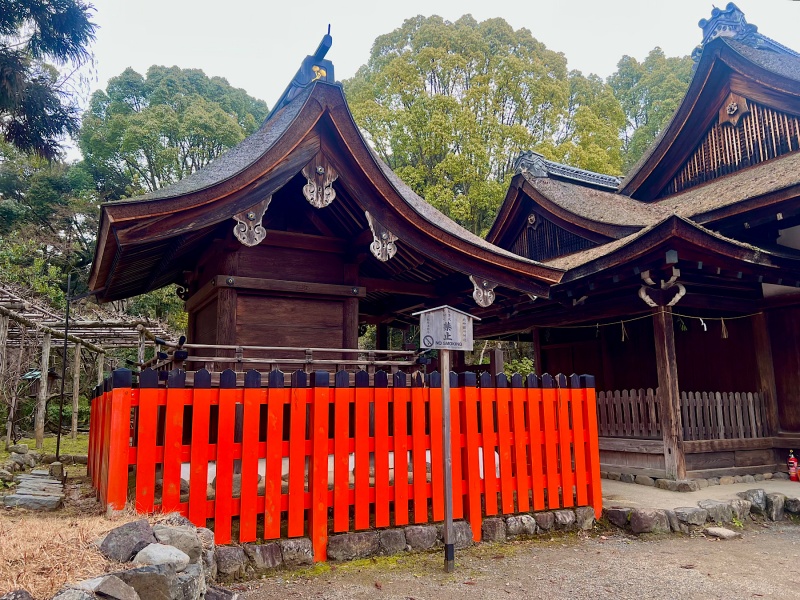 ファイル:F奈良神社・本殿03.jpg