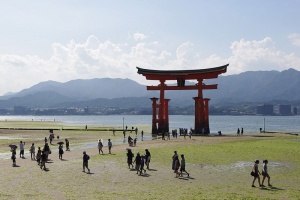 Itsukushima-jinja 003.jpg