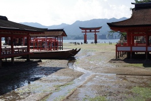 Itsukushima-jinja 017.jpg