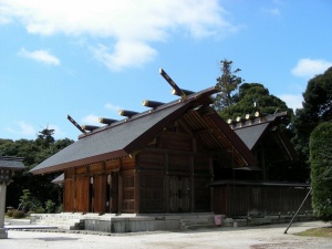 Matsue-gokoku-jinja (1).jpg