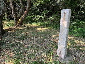 世良修蔵招魂碑-02.jpg
