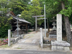 伊賀神戸神社-02.jpg