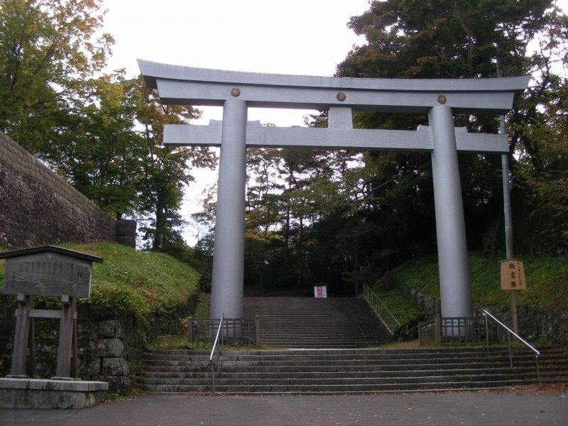 ファイル:宮城県護国神社 (1).jpg