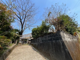 岩川官軍墓地1全体004.jpg