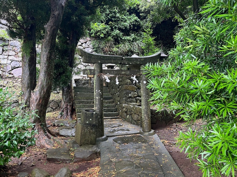 ファイル:平戸亀岡神社-30.jpg