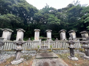 毛利家東光寺墓地-36.jpg