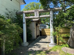 熊本県護国神社・本社-13.jpg