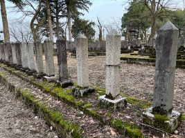 船岡山官軍墓地・4山口藩墓地・5南1全体003.jpg
