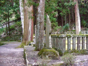 身延山久遠寺・御草庵跡-04.jpg