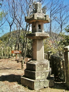 龍野神社・野見宿禰墓-14.jpg